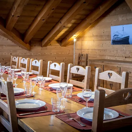 Spacieux 15 Pers. A Plagne 1800, Au Pied Des Pistes Avec Jacuzzi Et Sauna - Fr-1-181-2791 * La Plagne-Tarentaise