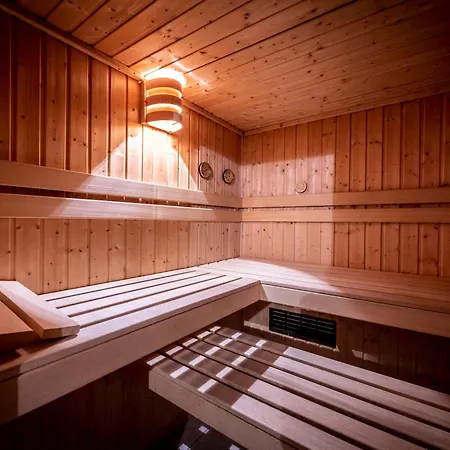 Chalet Spacieux 15 Pers. A Plagne 1800, Au Pied Des Pistes Avec Jacuzzi Et Sauna - Fr-1-181-2791 *