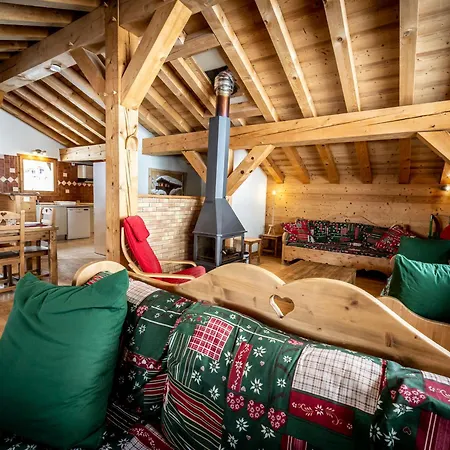 Chalet Spacieux 15 Pers. A Plagne 1800, Au Pied Des Pistes Avec Jacuzzi Et Sauna - Fr-1-181-2791 *